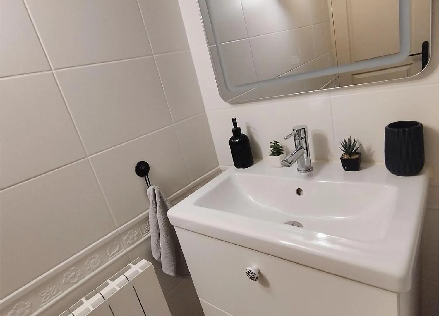 Apartment Sous Les Toits De Millau - Appartement Cosy Et Chaleureux