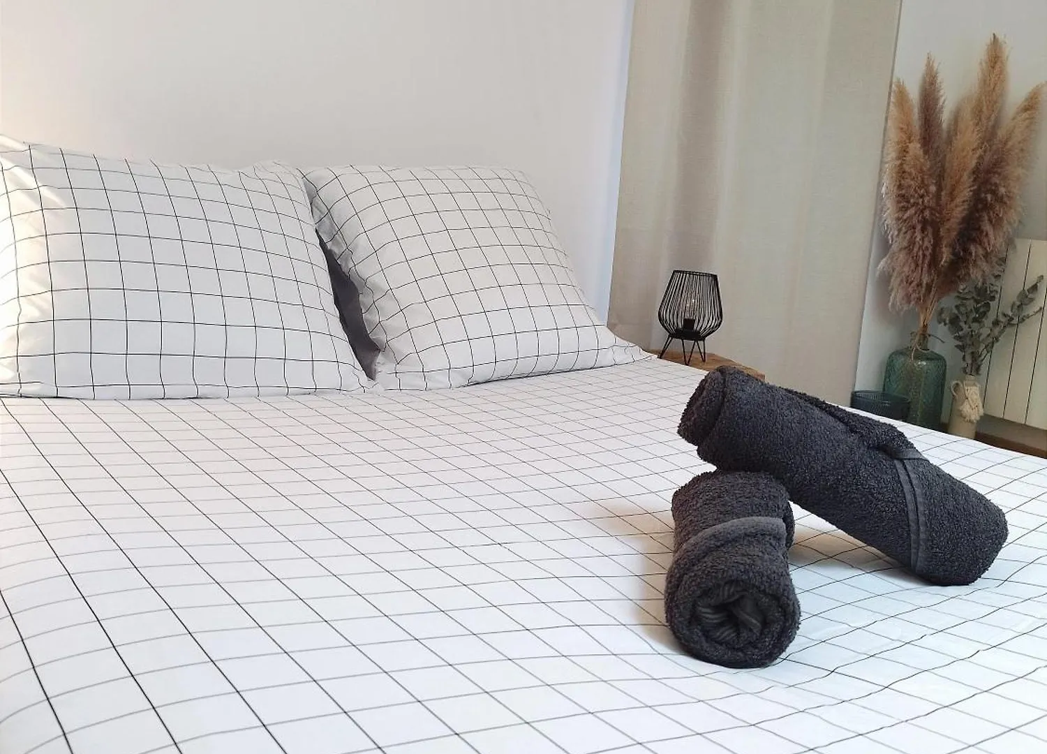 Sous Les Toits De Millau - Appartement Cosy Et Chaleureux 0*,