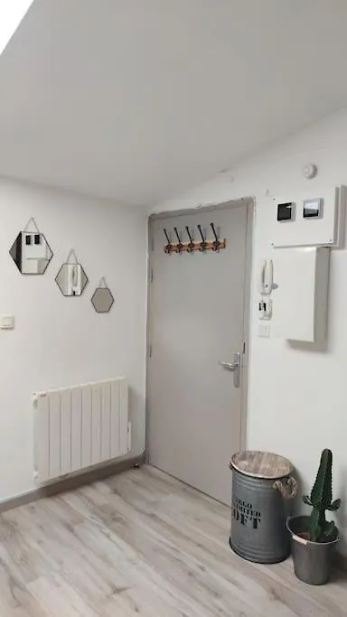 Sous Les Toits De Millau - Appartement Cosy Et Chaleureux