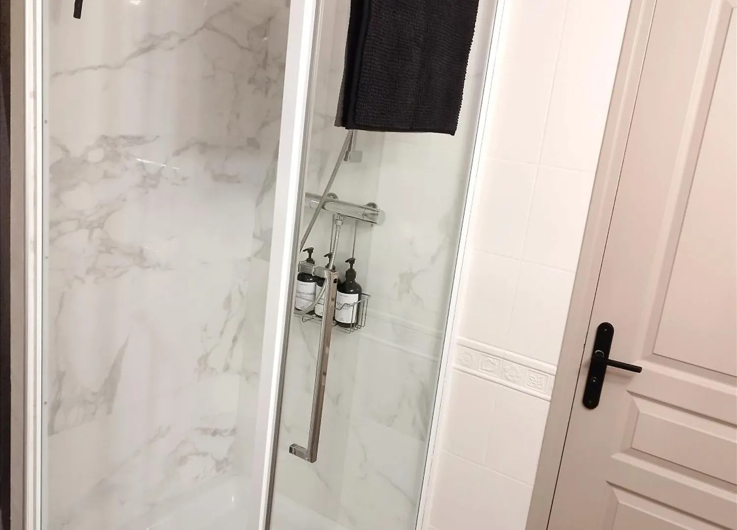 Sous Les Toits De Millau - Appartement Cosy Et Chaleureux 0*,  France